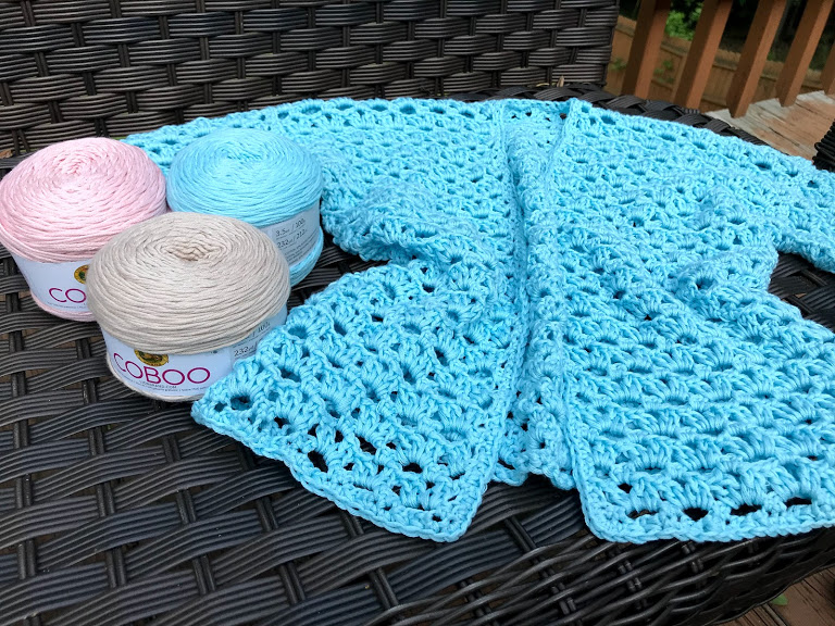 free crochet summer cardigan pattern in child to adult sizes using cotton yarn