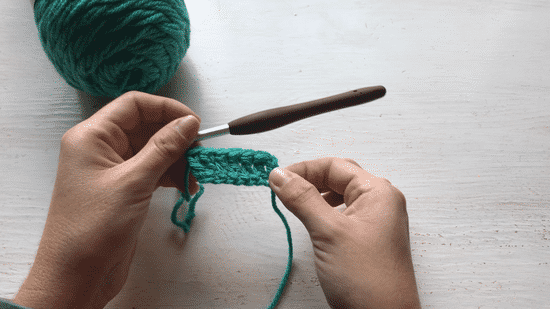 foundation double crochet row video tutorial