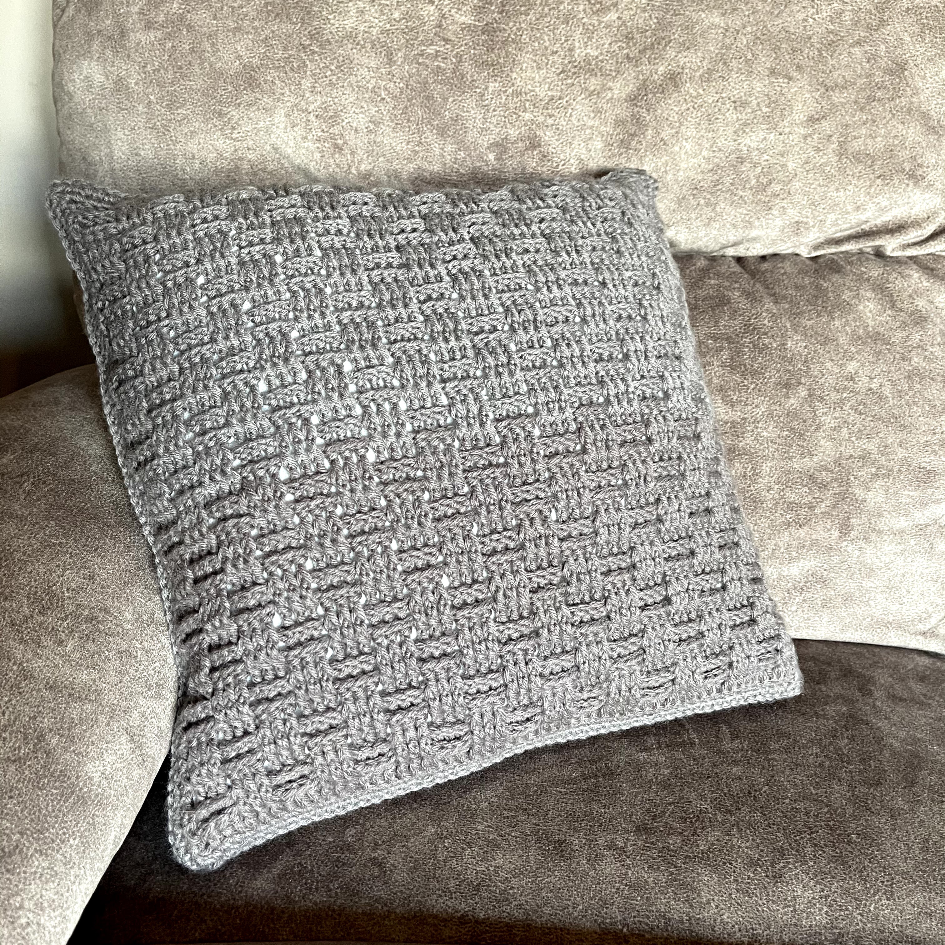 basket weave throw pillow